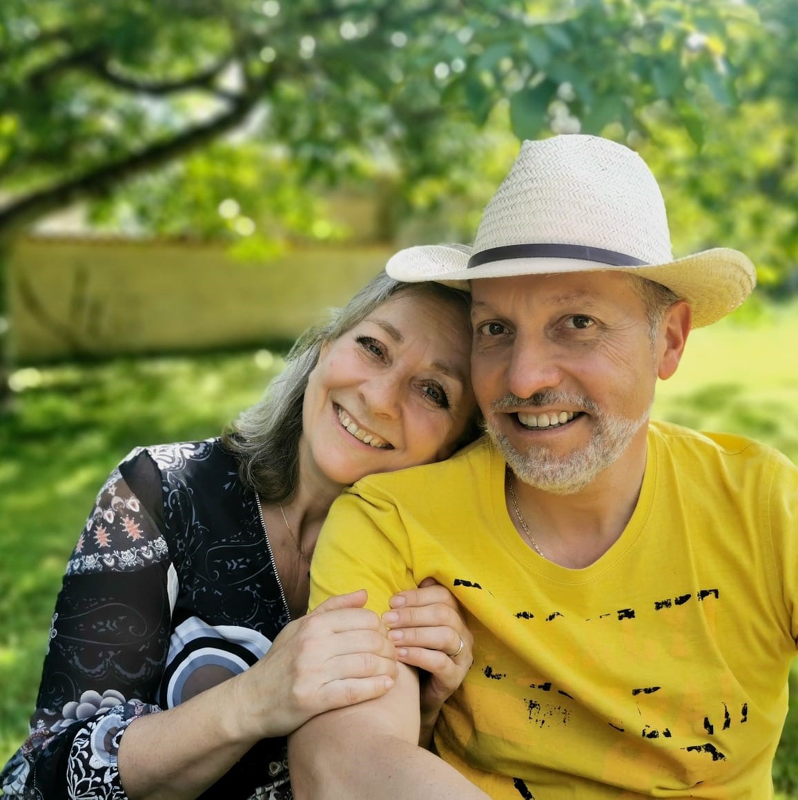 Eric et isabelle, les propriétaires du domaine de Chante-Oiseau